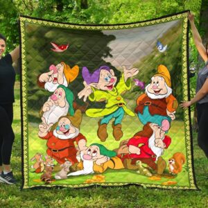 Seven Dwarfs  Premium Quilt  Quilt